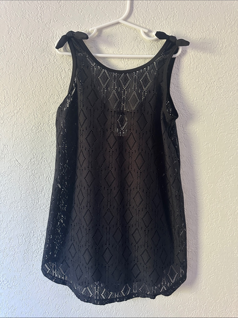 art class Black Eyelet Tie-Shoulder Tank